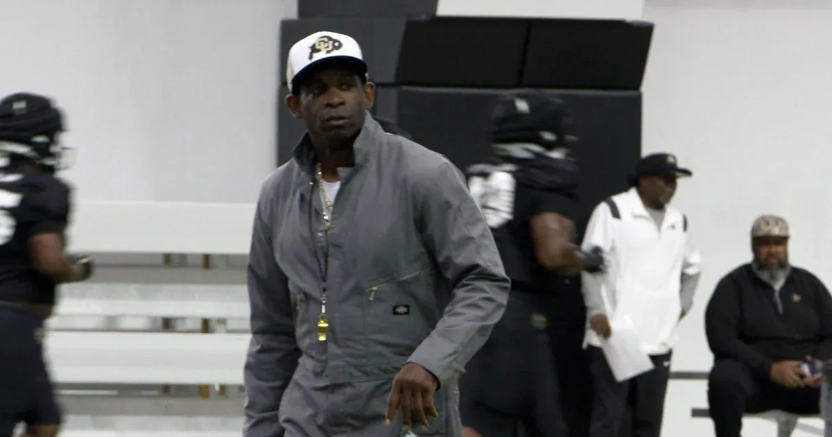 Sanders at a Colorado practice