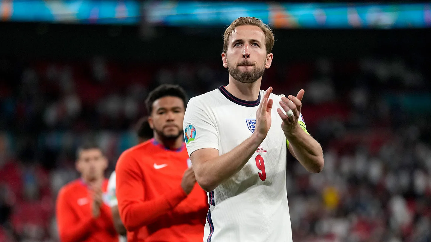Italy 1-1 England (3-2 pens); UEFA EURO 2020 Final match report