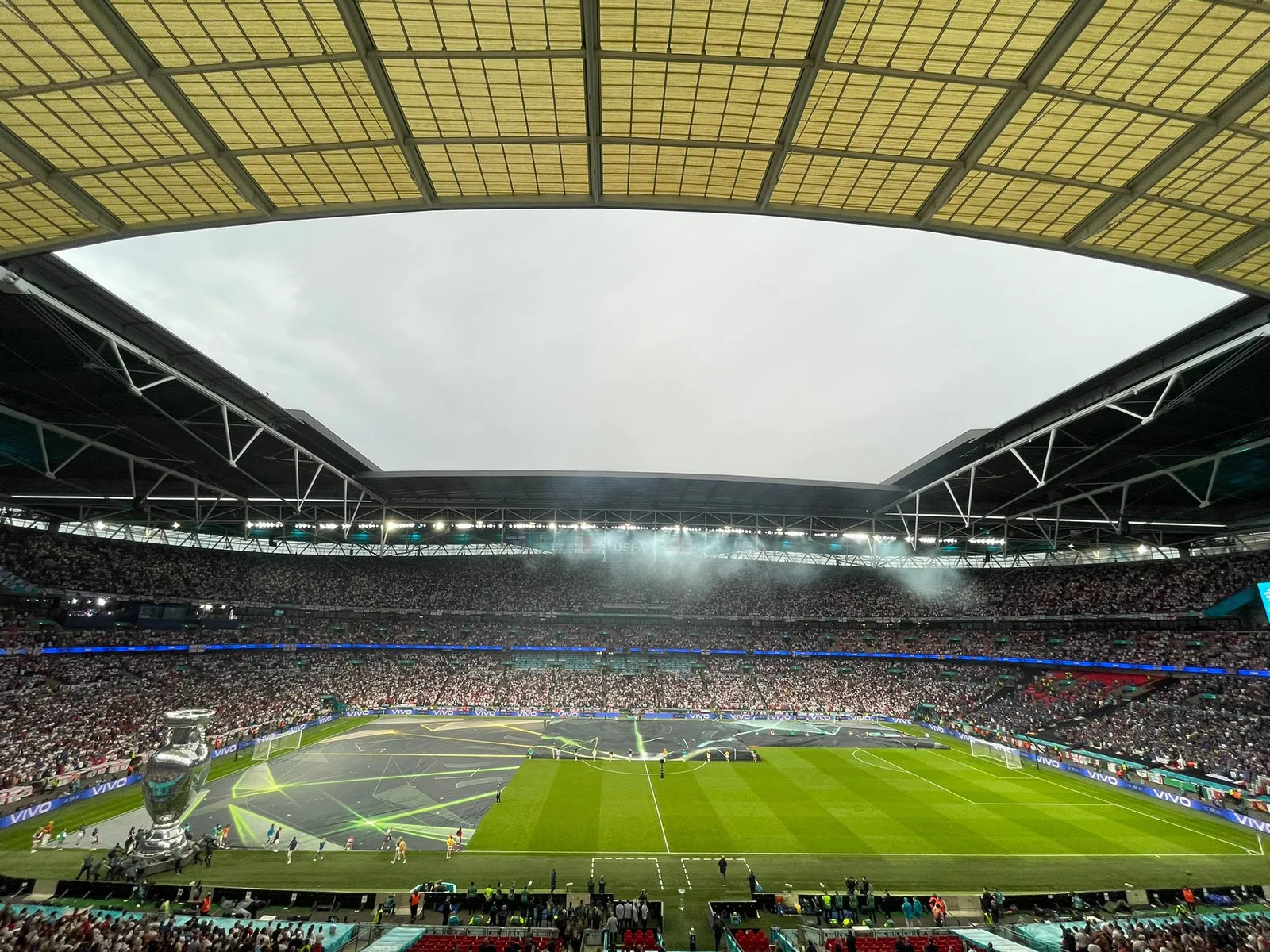 Wembley Stadium before the kick-off of the UEFA Euro 2020 final (11 July 2021).