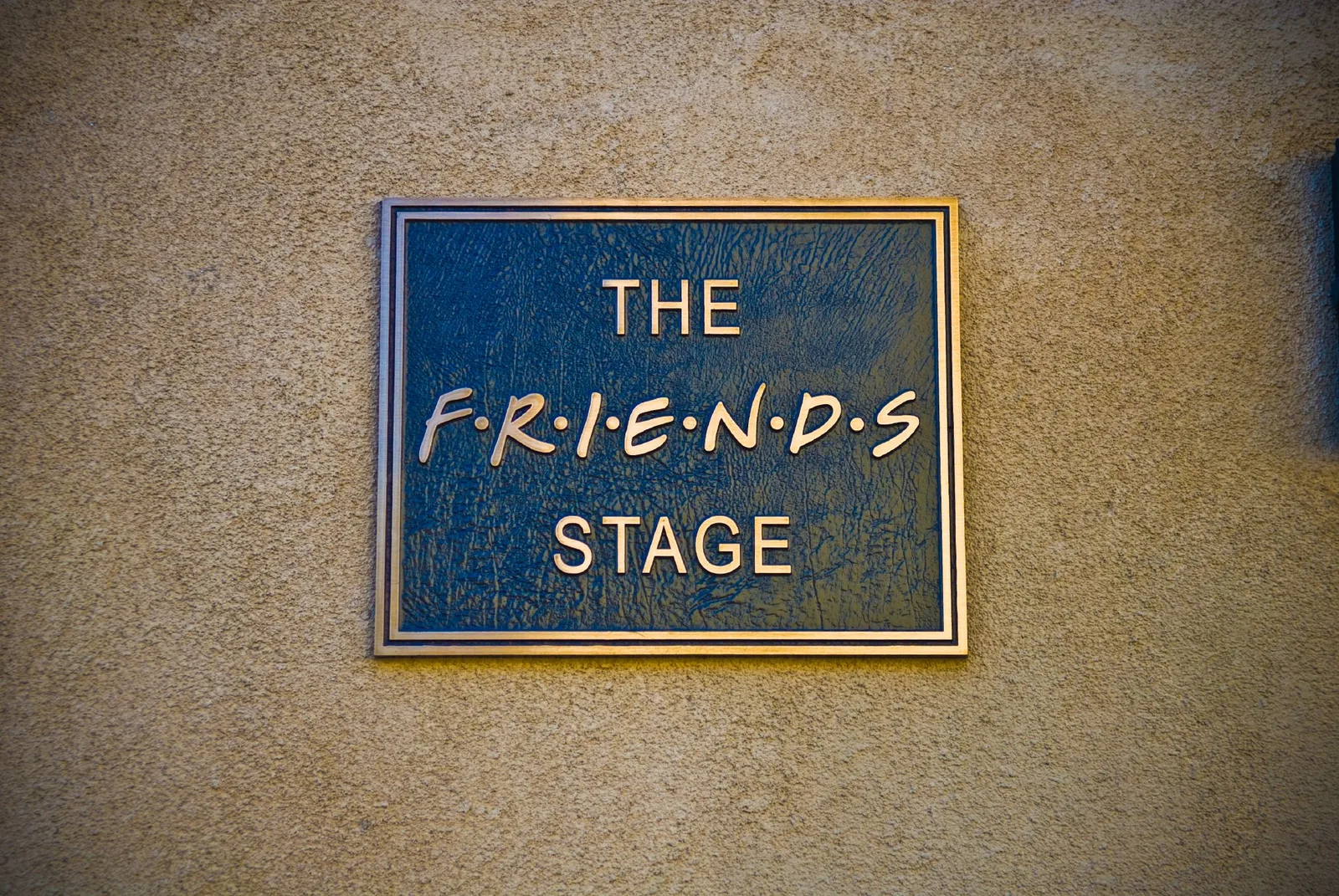 The Friends Stage plaque at Warner Bros. Studios in Burbank