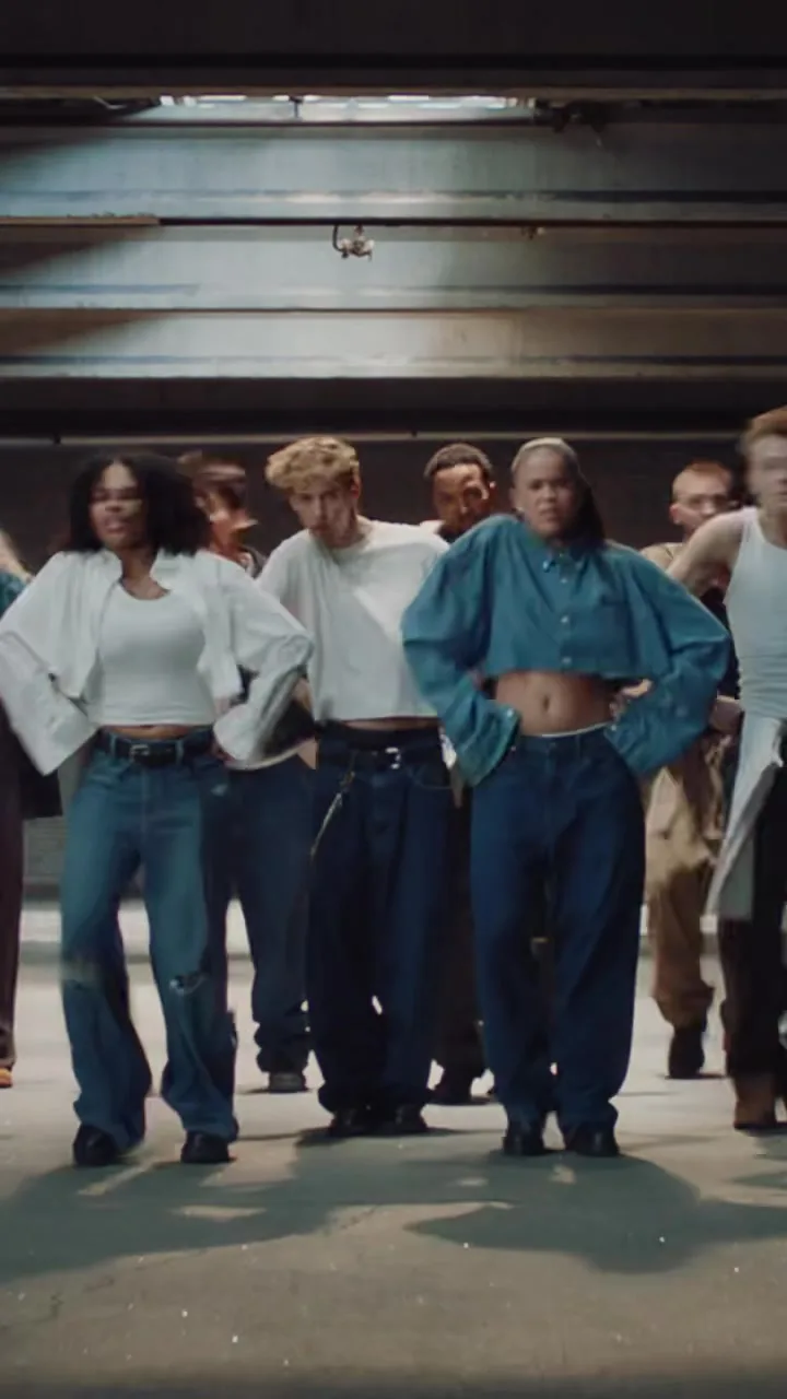 Get loose. Now live. Free yourself from expectations. And dance outside the lines. Big jeans, for big moves — for everyone. Featuring @troyesivan and @cdkcompany. Choreographed and directed by…