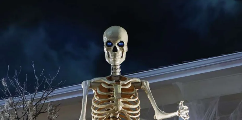 Everyone is Obsessed with Home Depot’s 12 Ft. Skeleton on The Viral List - YPulse