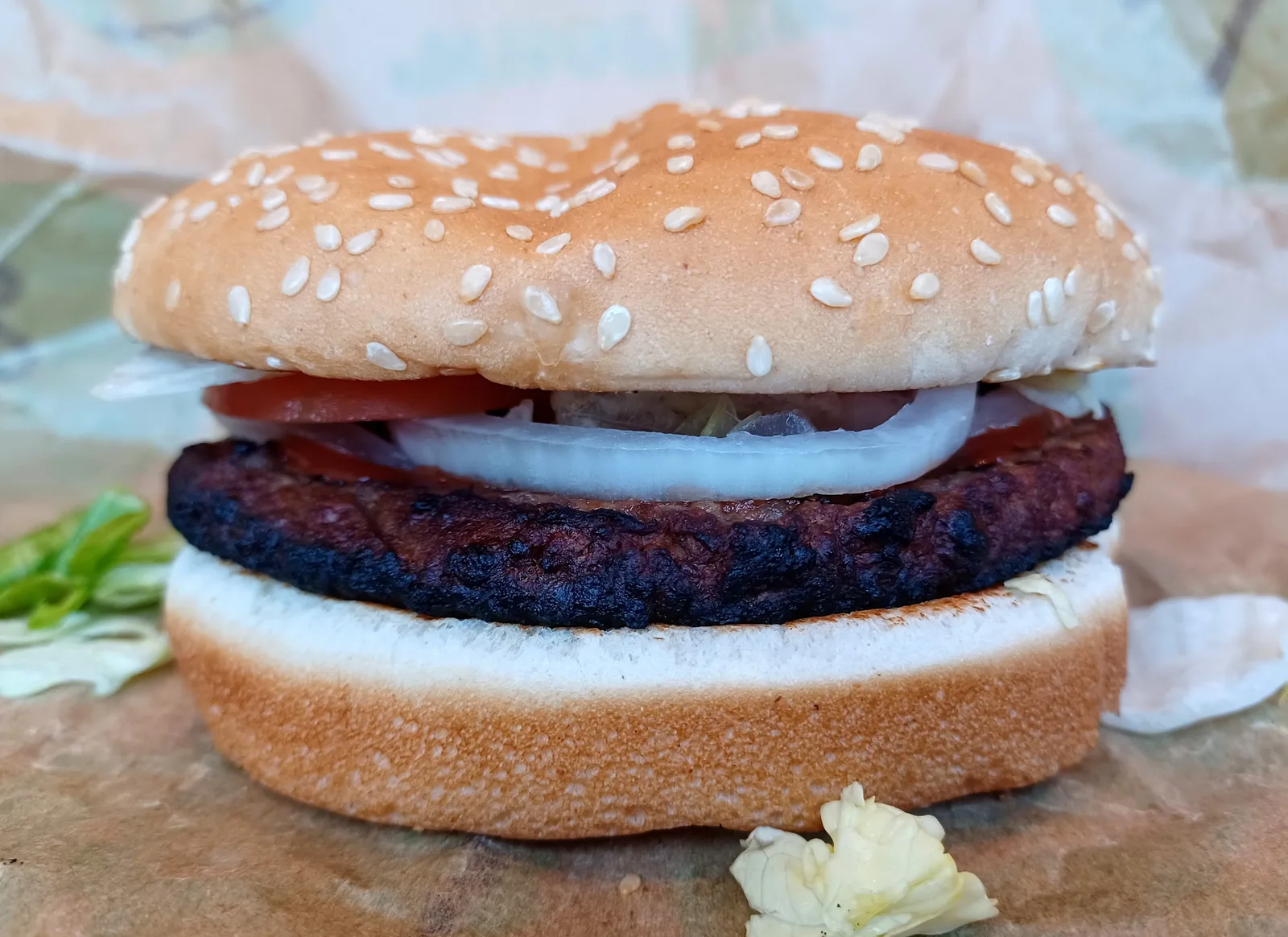 An Impossible Whopper without mayonnaise. Ordered at a Burger King restaurant in the United States.