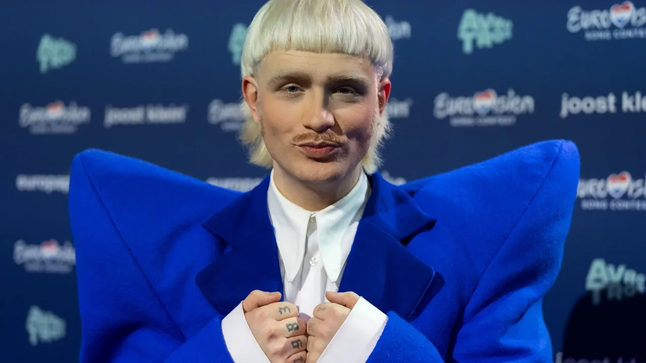 Joost Klein presenteert nummer voor Songfestival: 'Rauwe energie en puurheid'