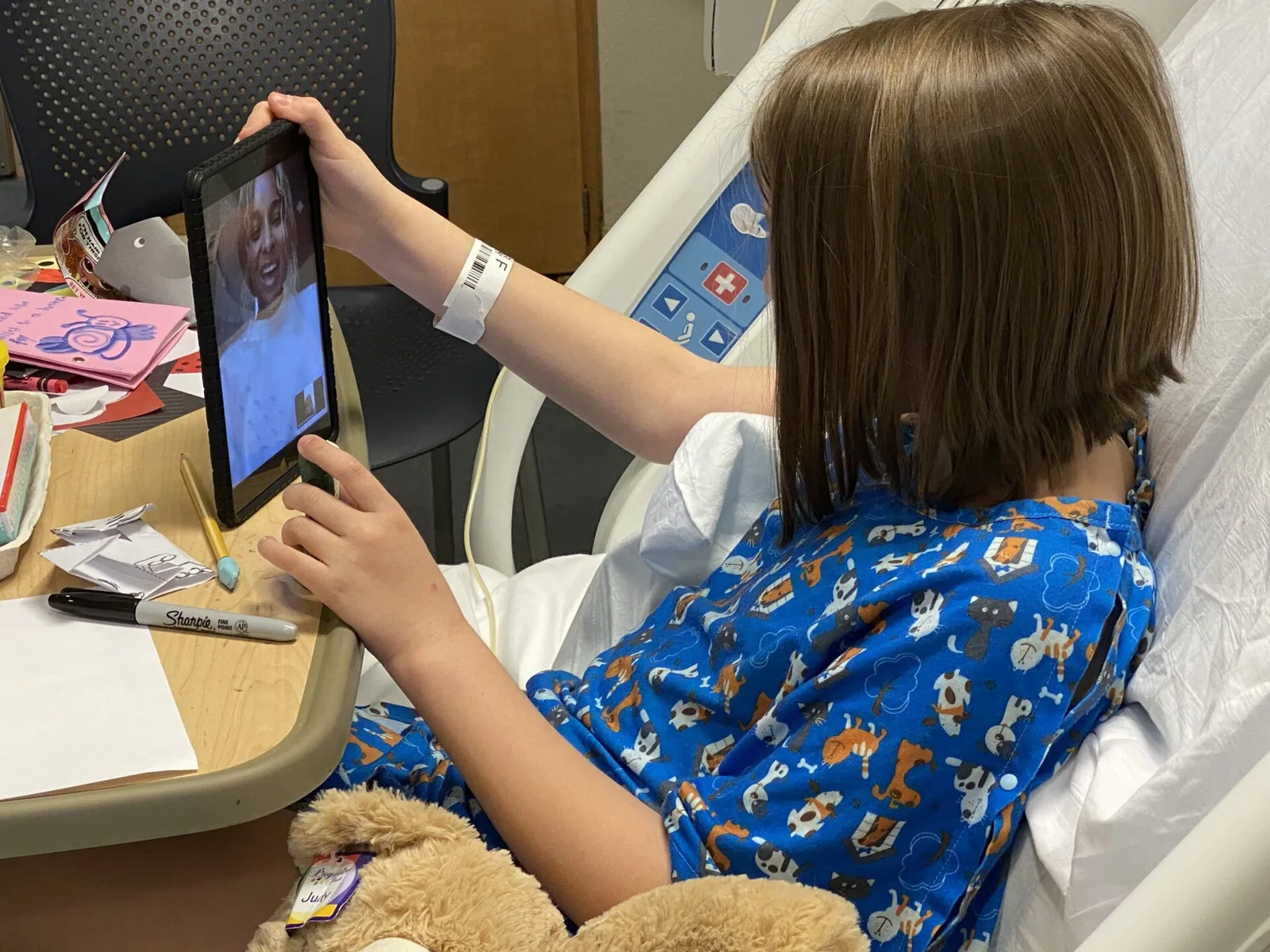 Ciara Inspires Patients in DC and Charlotte - Ryan Seacrest Foundation