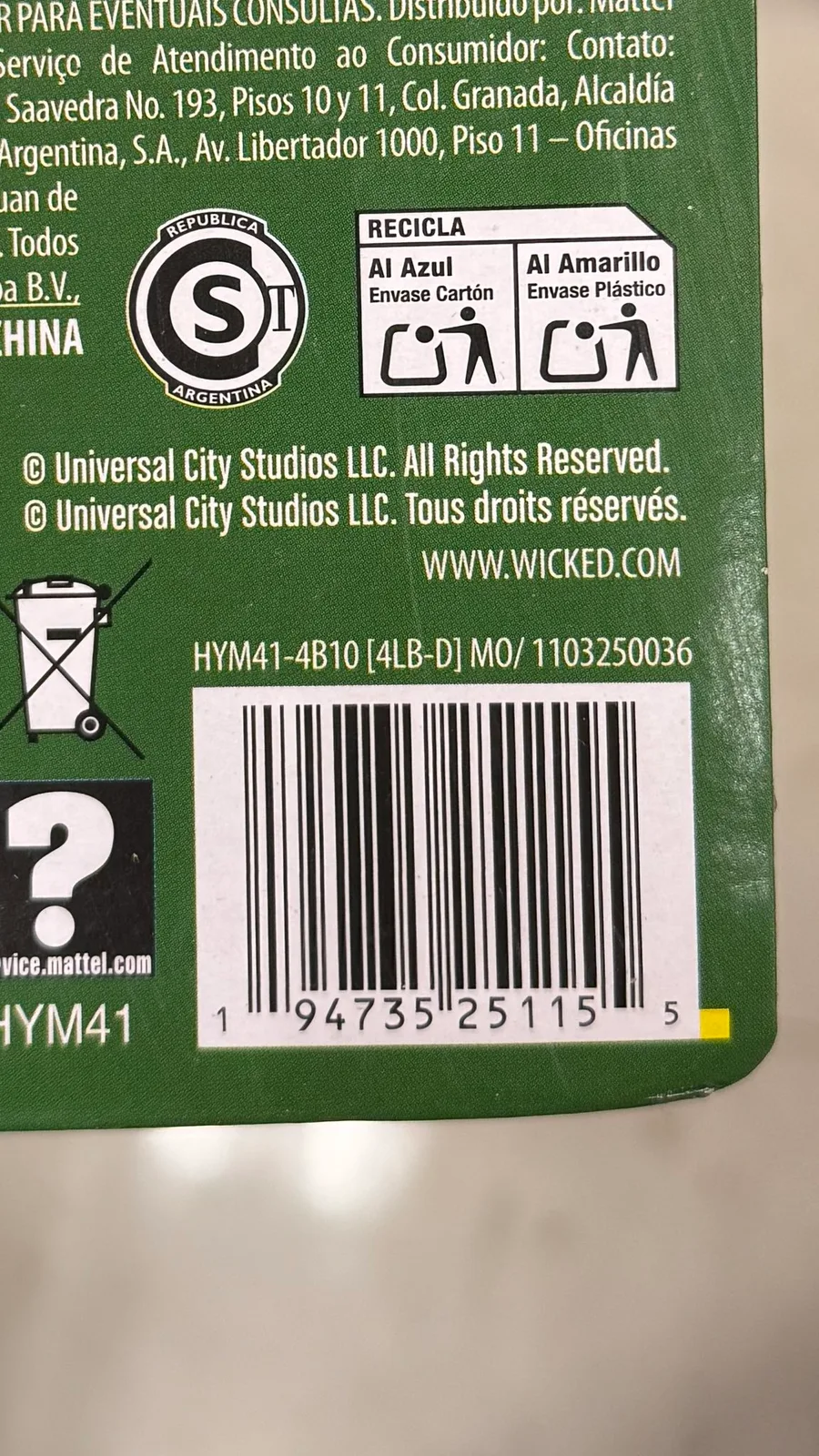 The official Mattel Wicked dolls link to a porn site on the box 😭😭