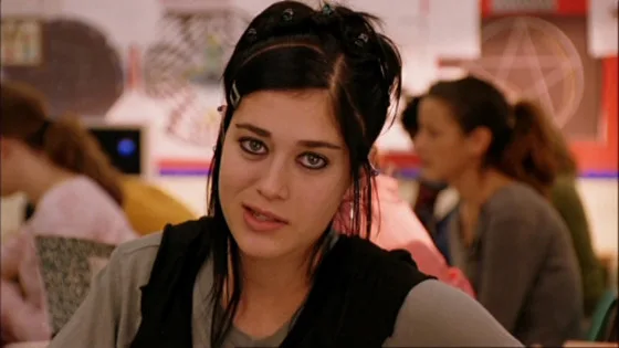 Lizzy Caplan as Janis Ian in Mean Girls