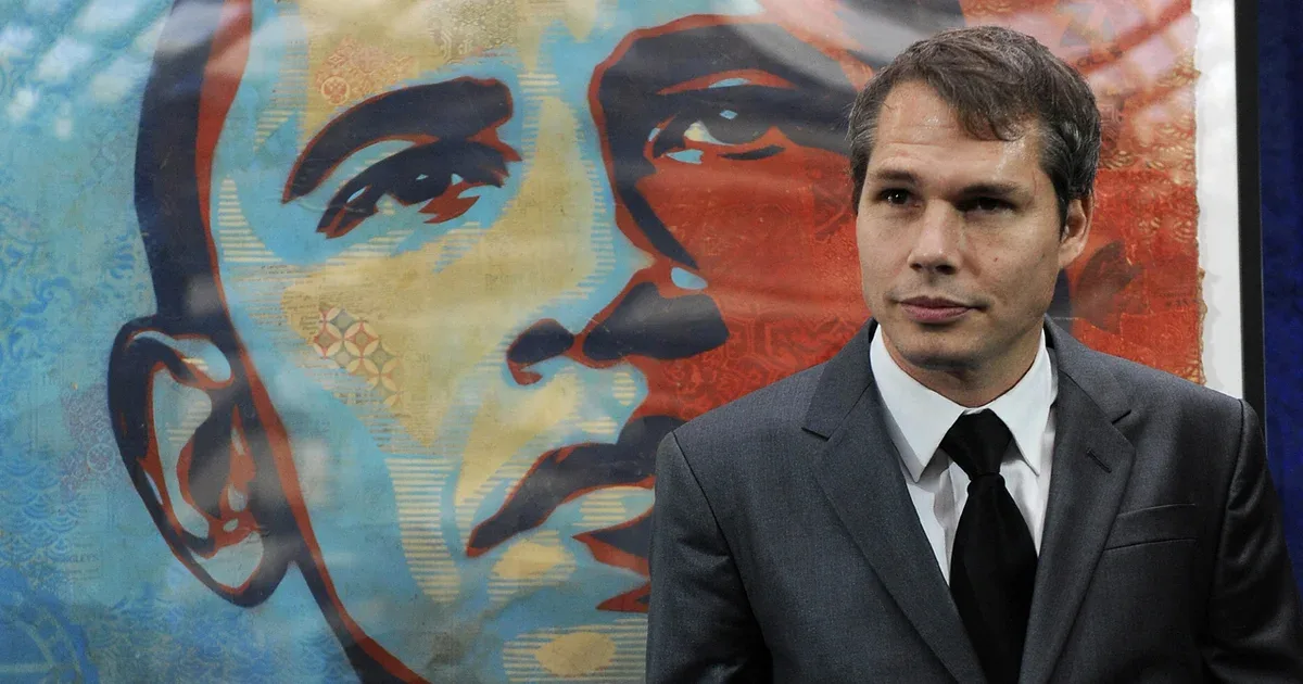 Obama "Hope" poster artist receives probation