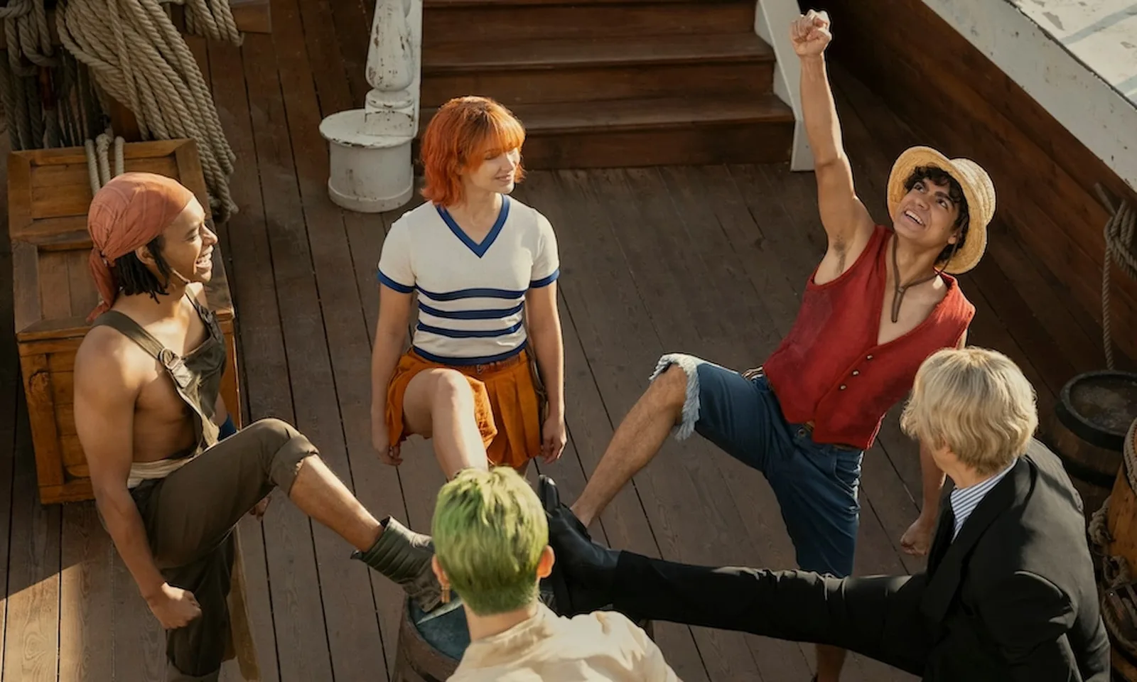 The Straw Hats in a shipboard fight.