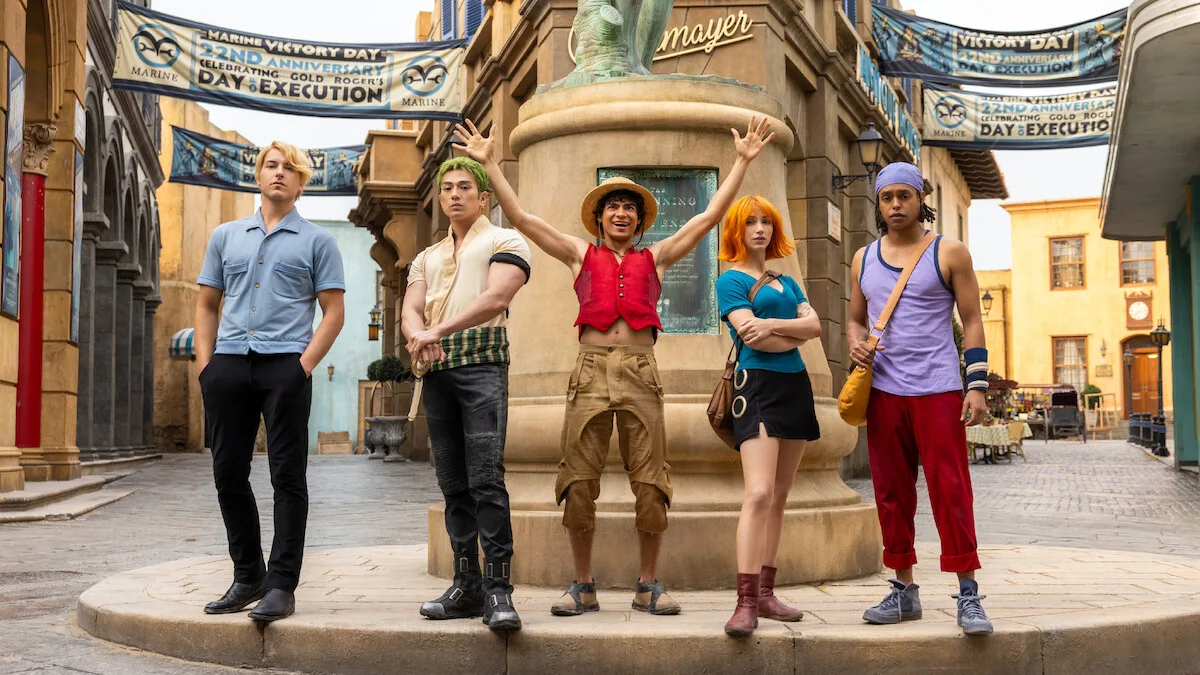 Taz Skylar as Sanji, Mackenyu as Roronoa Zoro, Iñaki Godoy as Monkey D. Luffy, Emily Rudd as Nami, and Jacob Romero as Usopp in Season 2 of 'One Piece'