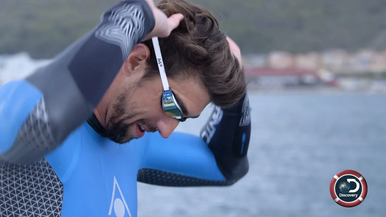 Michael Phelps in a wetsuit before the race