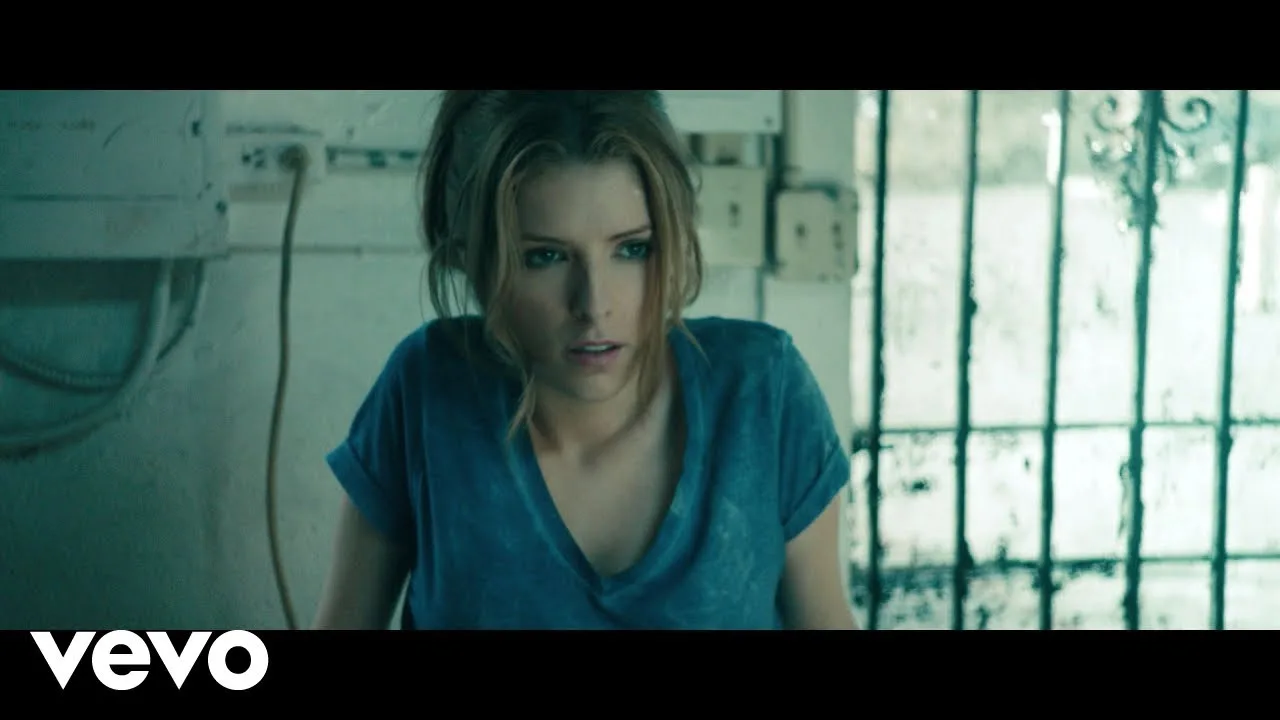 Anna Kendrick - Cups (Pitch Perfect’s “When I’m Gone”) (Director's Cut)