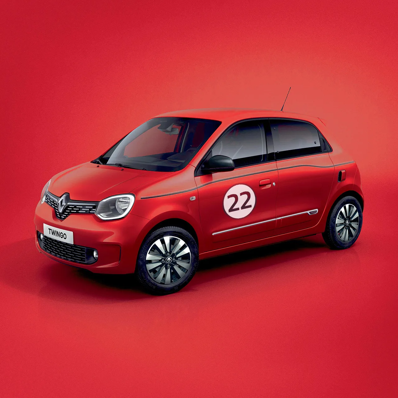 Pa tipos y tipas como tú. ¡Sube el volumen! #Renault #Twingo #claramente #joven #urbano #eléctrico #ágil #Icónico #compacto #travieso