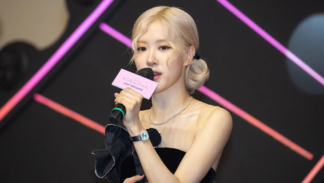 More records for BLACKPINK's Rosé after infectious bop "APT." sparks viral TikTok craze
