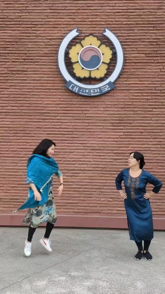 Korean Embassy in India staff dancing a 'Naatu Naatu' cover.