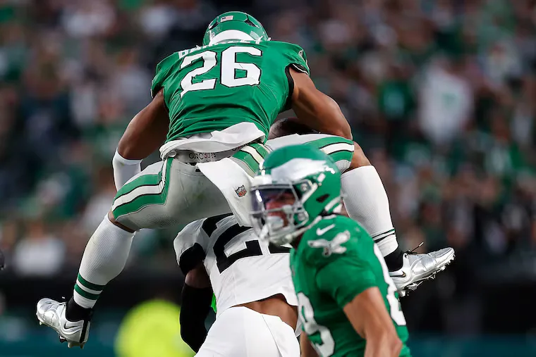 Eagles’ Saquon Barkley breaks down his viral backward hurdle: ‘I ain’t trying to do that again’