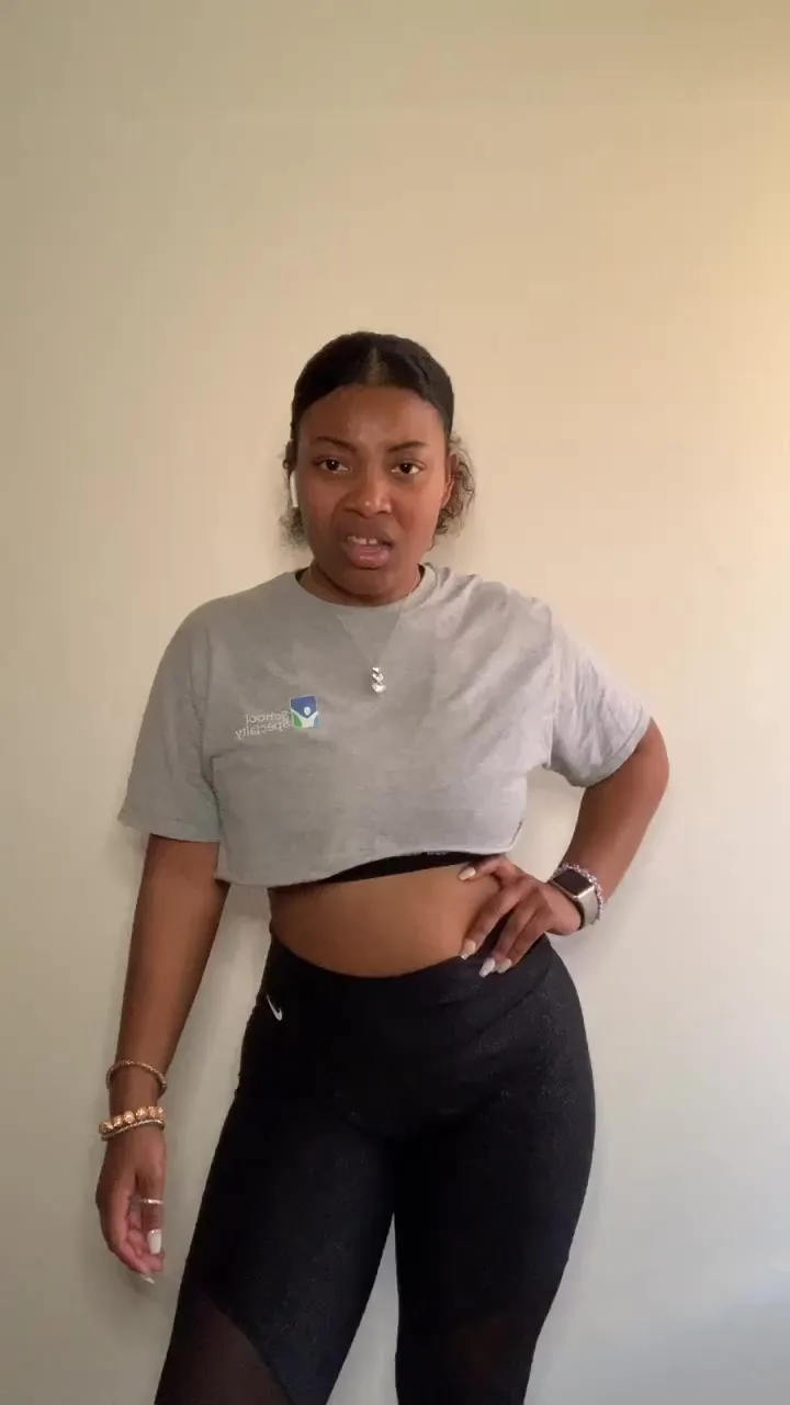 NEW DANCE ALERT! 🚨 if u use my dance tag me so i can see🤗 @theestallion #writethelyrics #PlayWithLife #foyou #fyp #foryoupage #newdance #savage