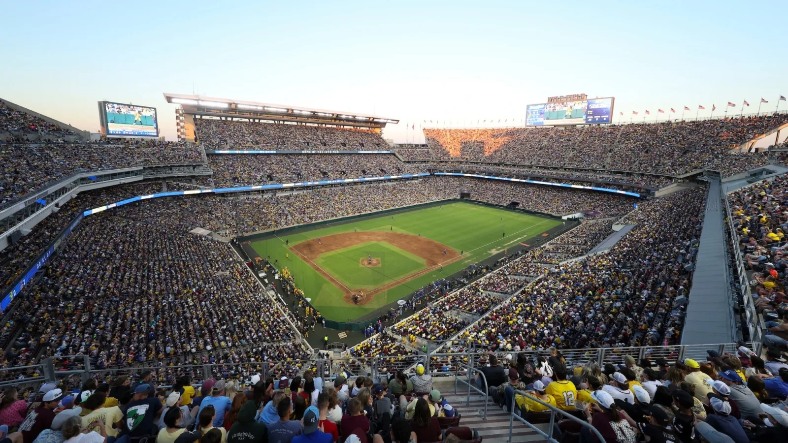 Kyle Field sold out for Banana Ball
