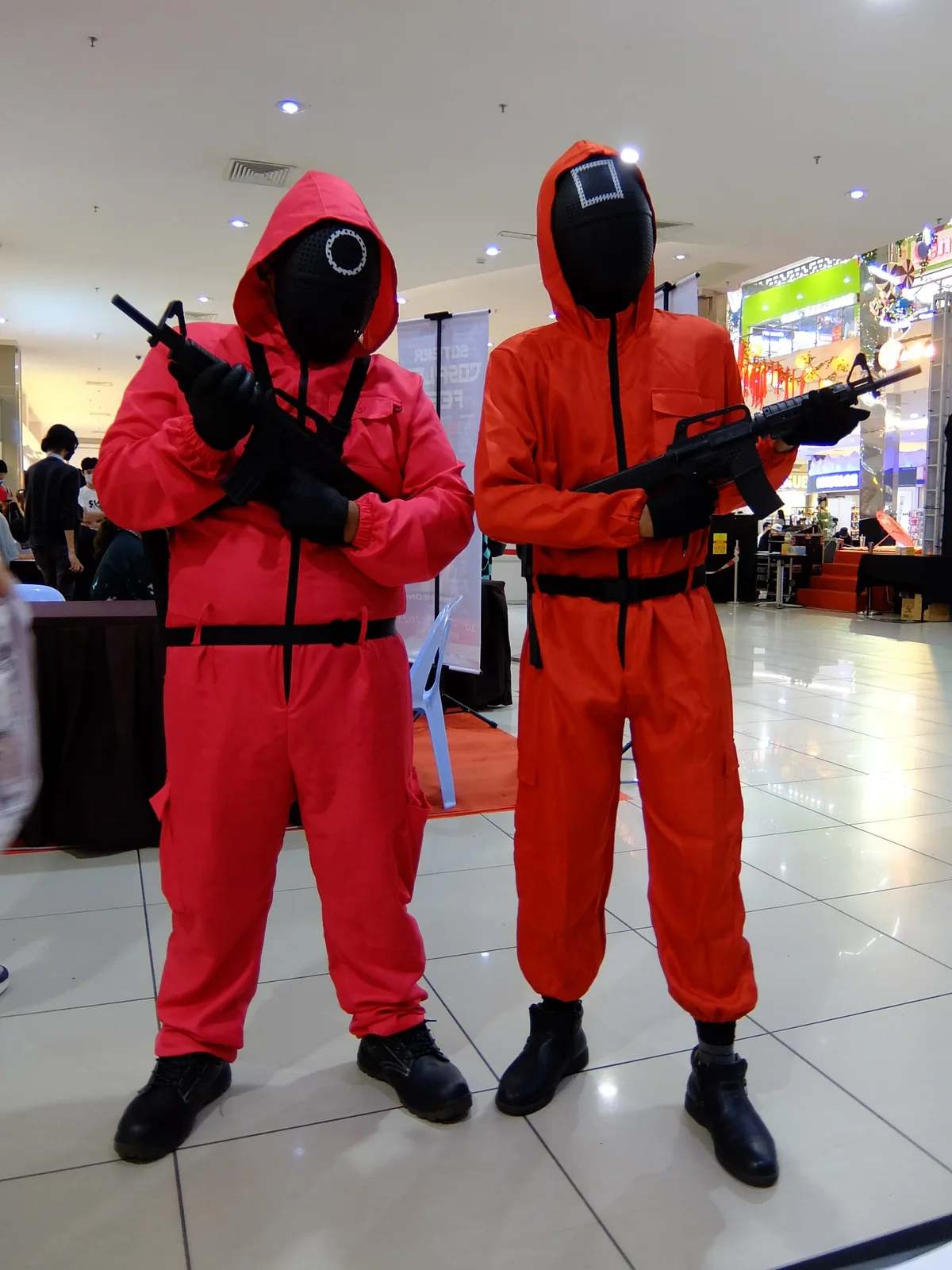 Fans dressed as pink guards at Sutera Cosplay Fest in Malaysia on December 12, 2021; CC BY-SA 4.0.