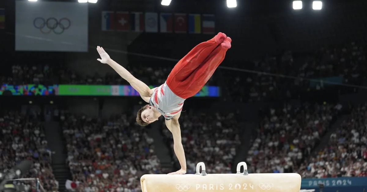Stephen Nedoroscik on the pommel horse