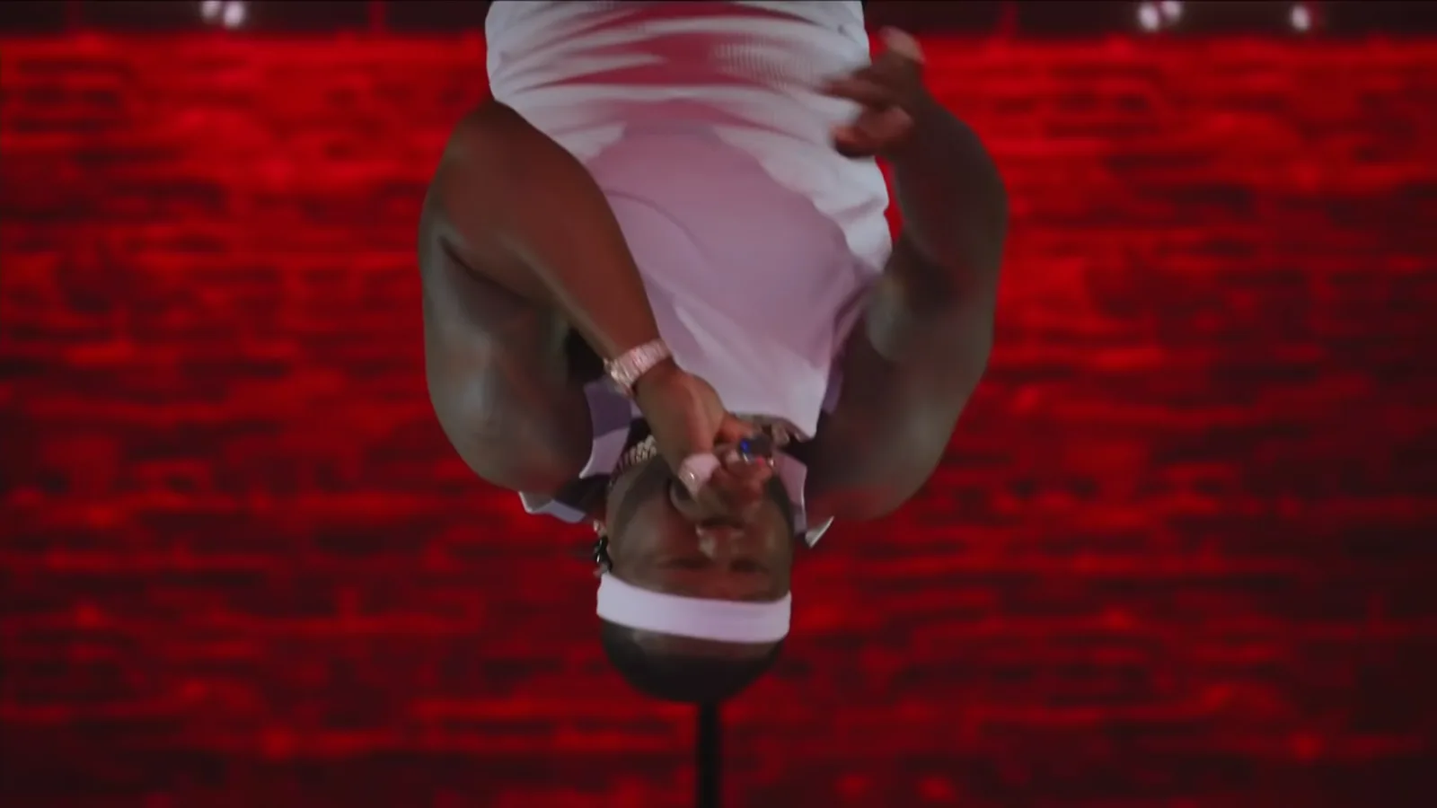 50 Cent Hanging Upside Down | Know Your Meme