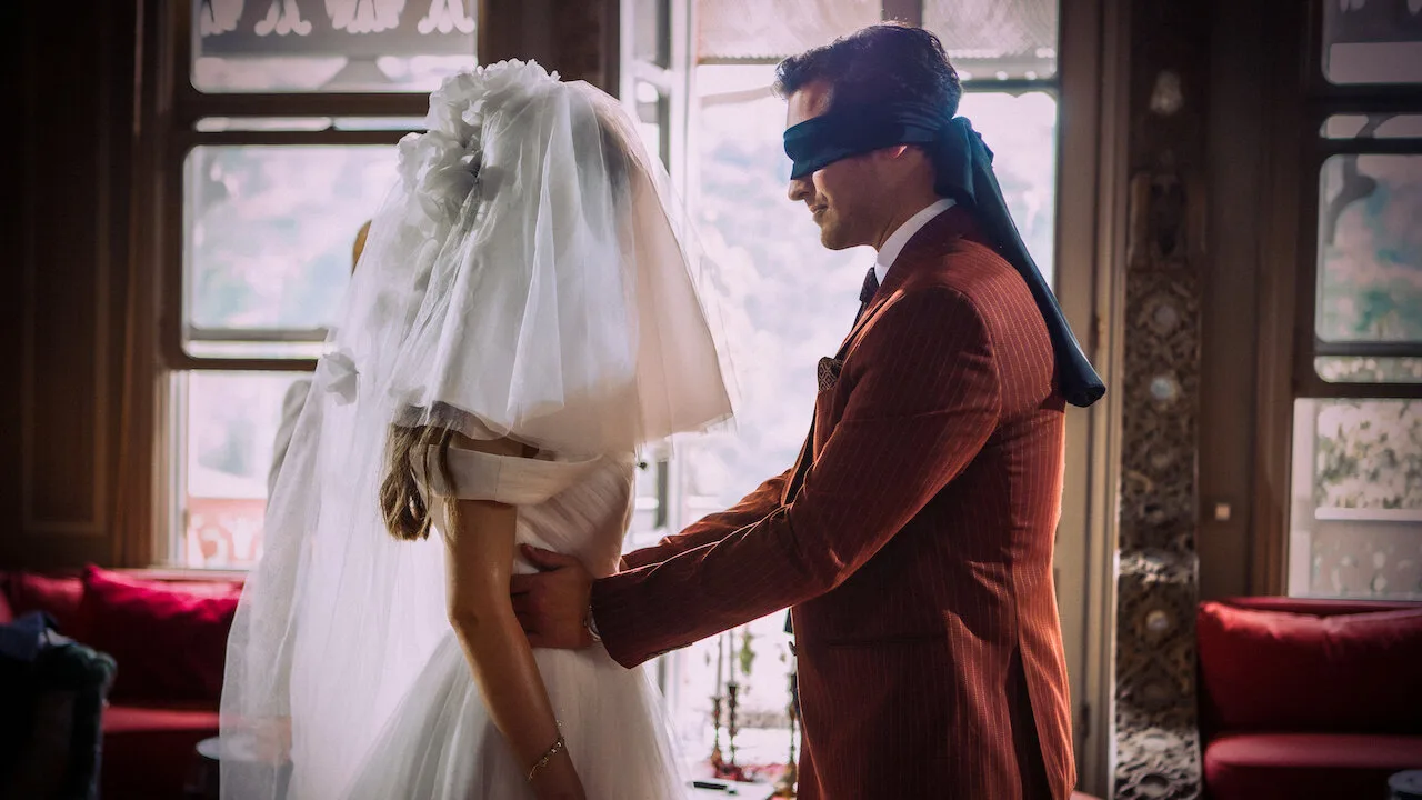 Le tailleur (Avis) : "une pure merveille", "magnifique", les internautes adorent cette série turque Netflix portée par Çağatay Ulusoy ! - Netflix News