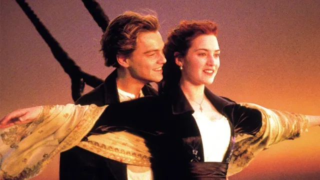 Jack and Rose's flying scene at the bow