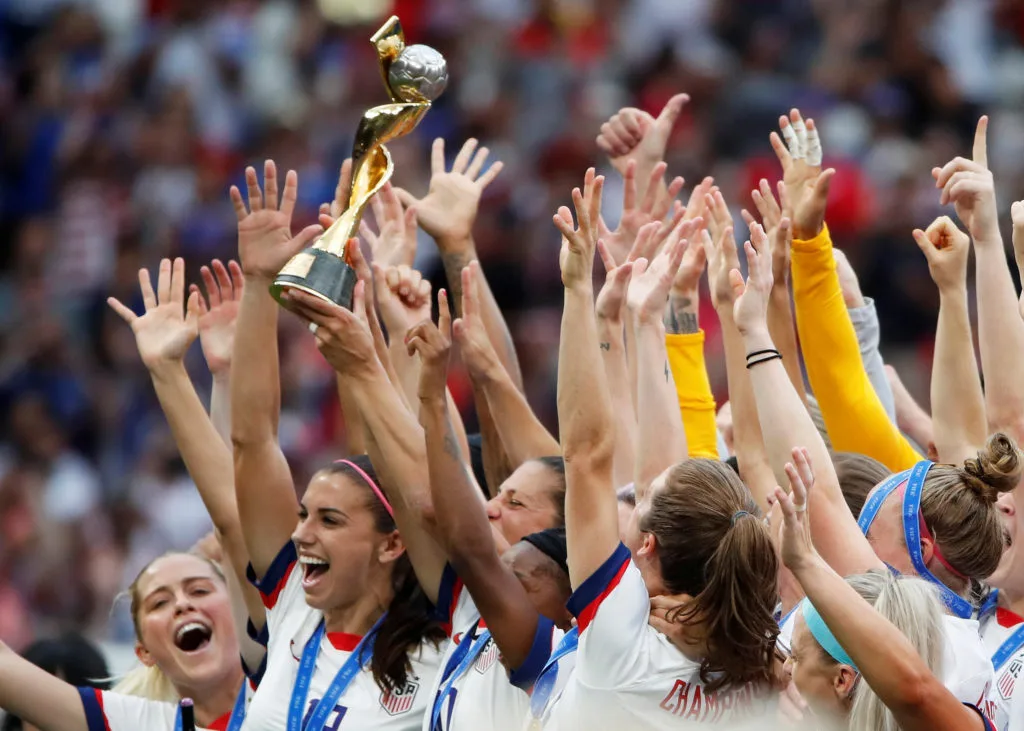 U.S. wins 4th World Cup title, 2nd in a row, beats Dutch 2-0