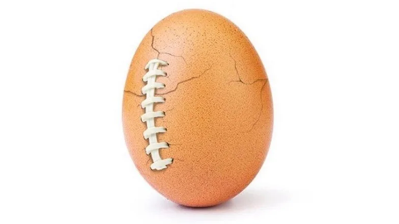 Hulu-_-Instagram-_-World-Record-Egg